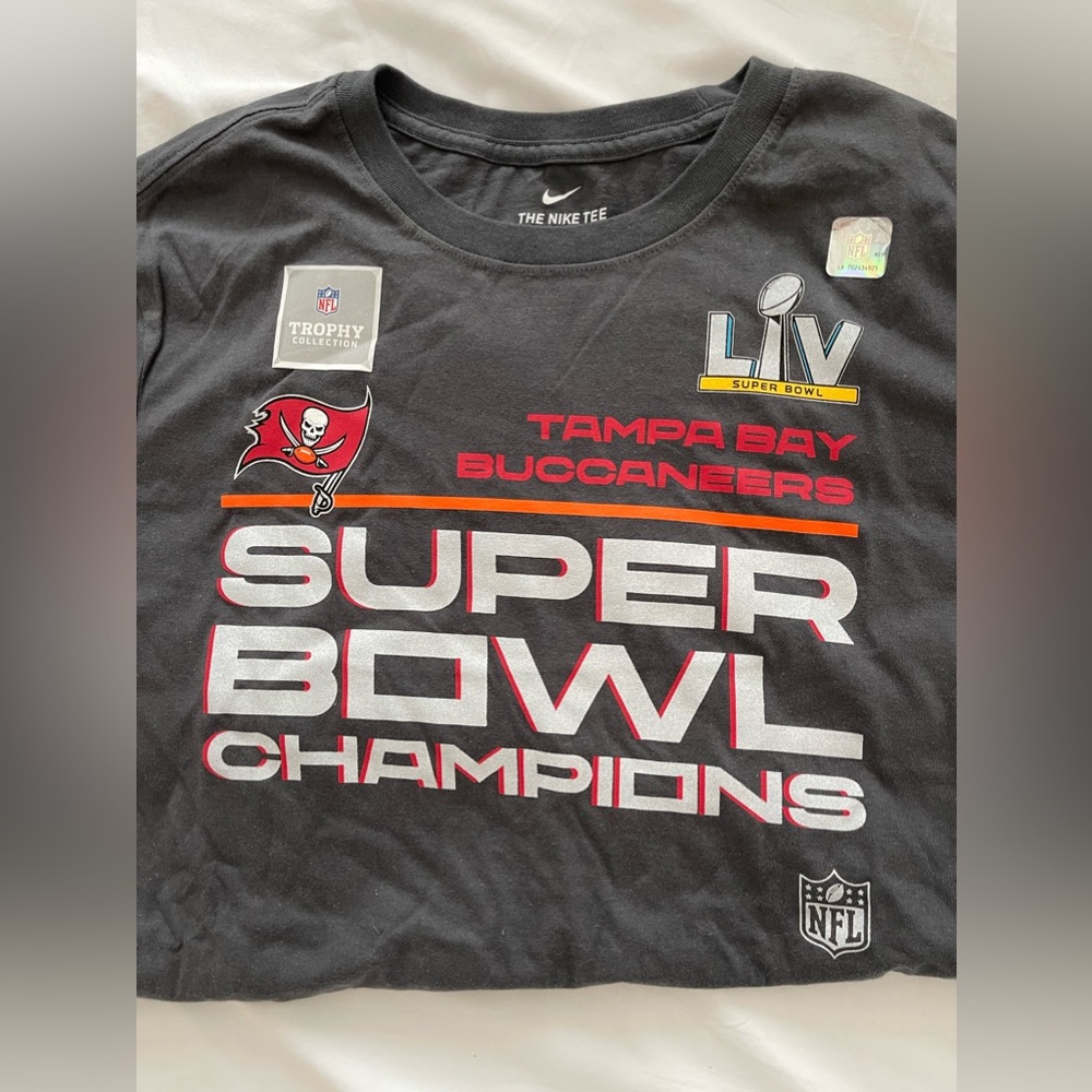 Official NFL Super Bowl 54 Tampa Bay Buccaneers Champions Tee